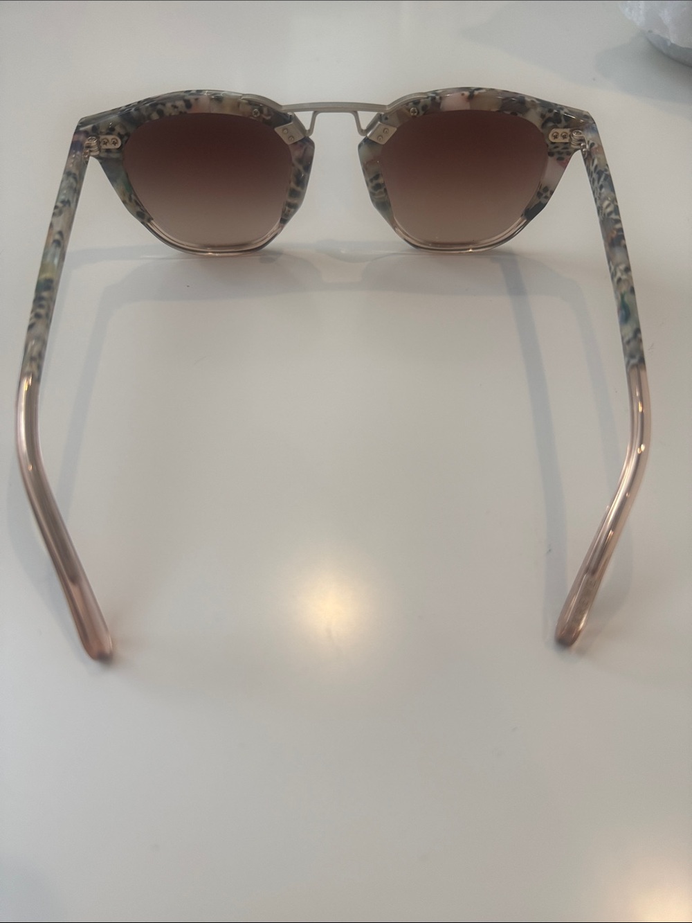KREWE Beau nylon| poppy Tinted Pink Gradient Lenses with Patterned Acetate Frame - Picture 4 of 6